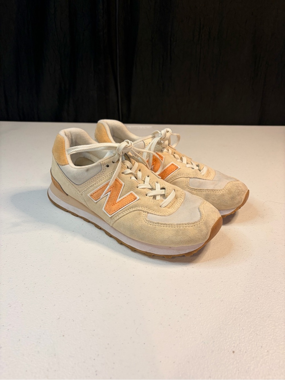New Balance 574 Womens Sneakers Cream Orange WL574RD2 Low Top Running Shoes